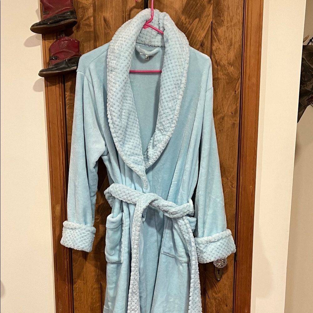 Sonoma Light Blue Plush Robe